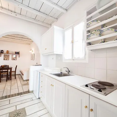 Brachera Apartments * Parikia (Paros)
